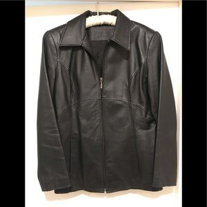 Women’s medium Black leather jacket